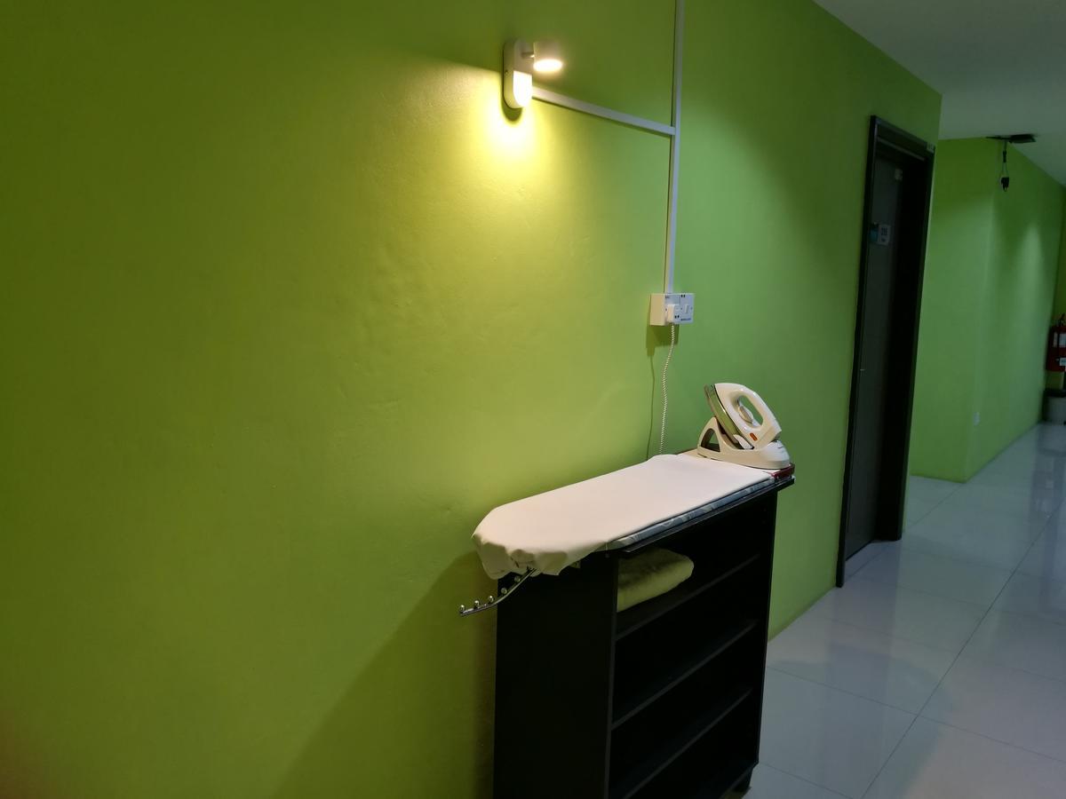 Walk Inn Мірі Екстер'єр фото
